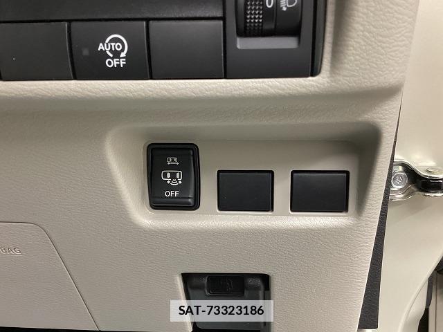 Nissan ROOX 2021-02 7822683-7