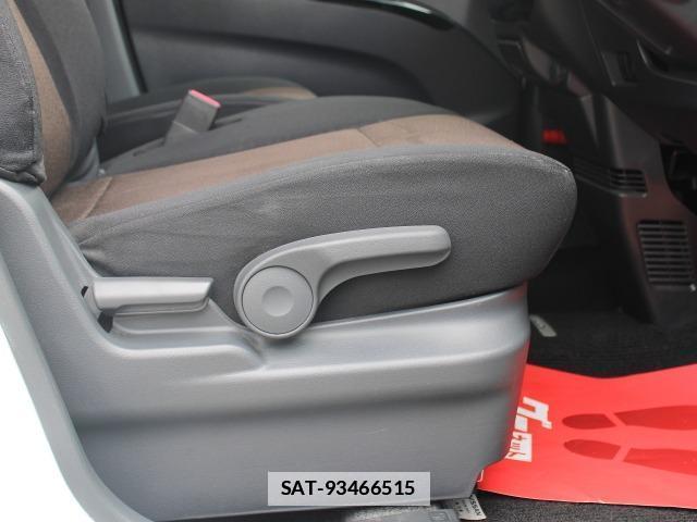 Nissan ROOX 2012-05 7823038-11