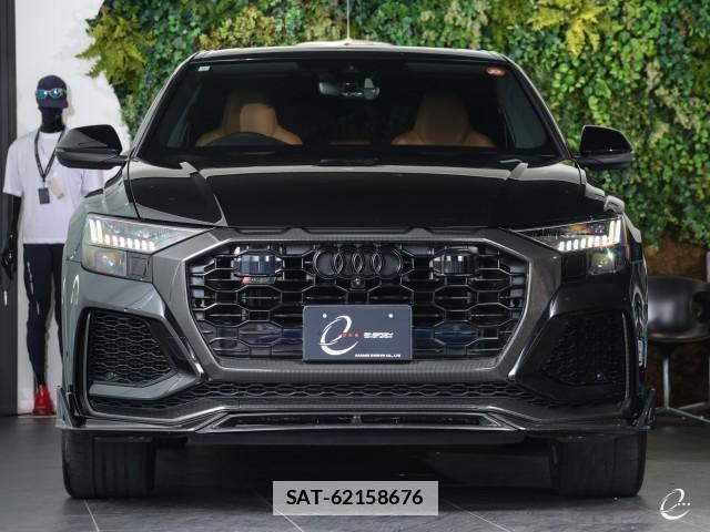 Audi RS Q8 2023-09 7814746-11
