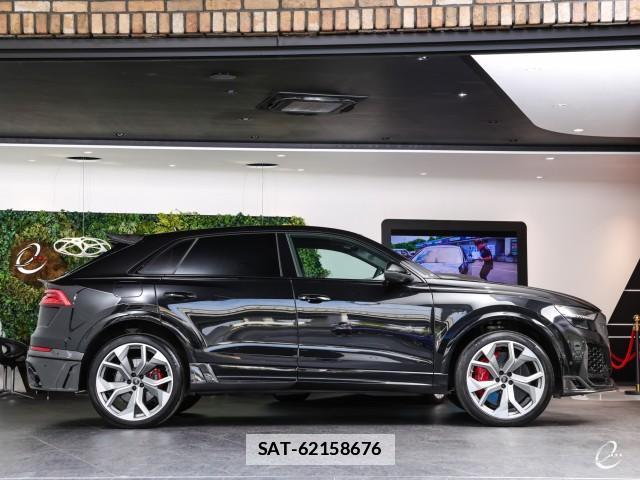 Audi RS Q8 2023-09 7814746-16