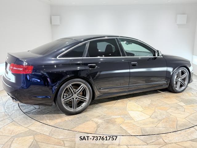 Audi RS6 2009-03 7817723-2