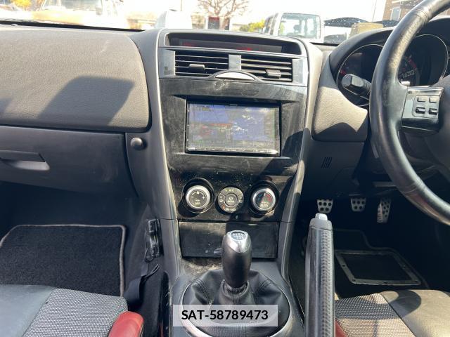 Mazda RX-8 2012-01 7817591-18