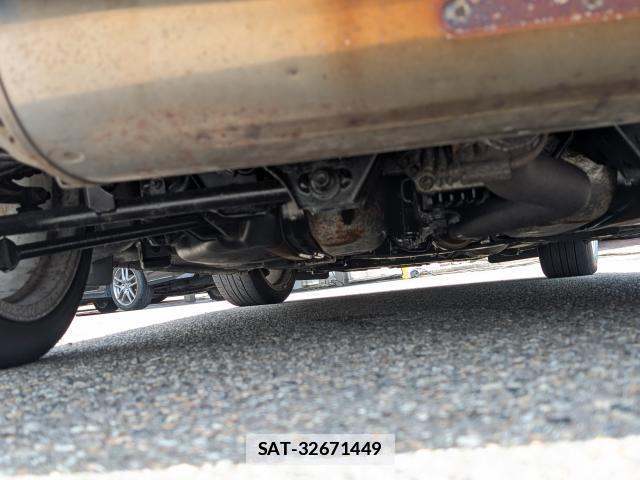 Mazda RX-8 2007-10 7819093-19