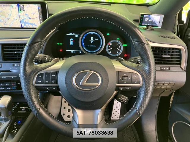 Lexus RX 2015-10 7813310-13