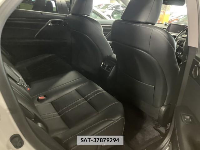 Lexus RX 2018-12 7813507-11