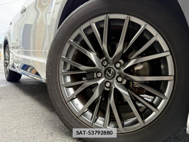 Lexus RX 2020-02 7815293-5