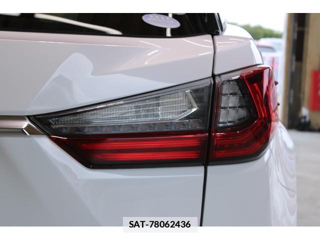 Lexus RX 2015-11 7818177-17