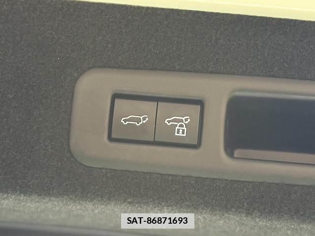 Lexus RX 2021-07 7819045-13