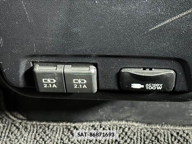 Lexus RX 2021-07 7819045-6
