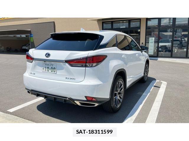 Lexus RX 2022-09 7819145-1