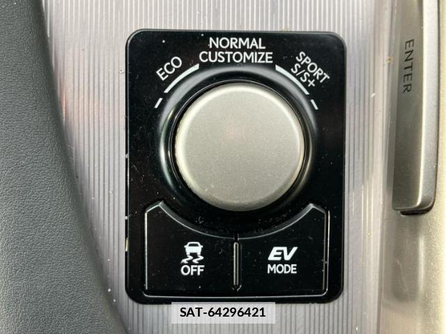 Lexus RX 2018-03 7821527-14