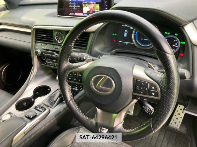 Lexus RX 2018-03 7821527-17