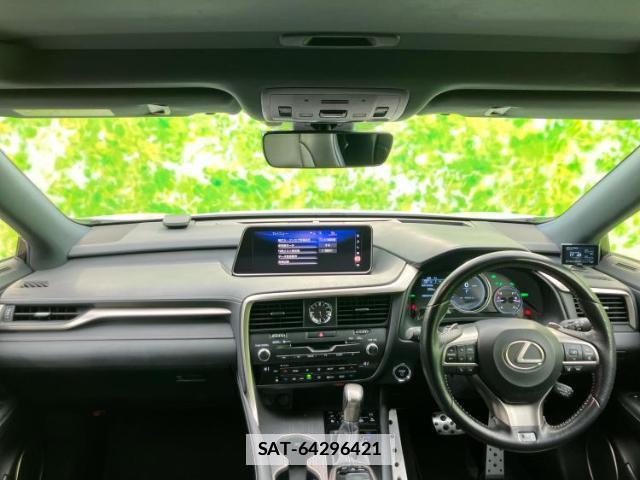 Lexus RX 2018-03 7821527-3
