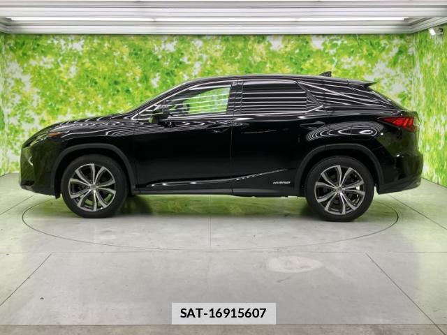 Lexus RX 2016-01 7821559-1