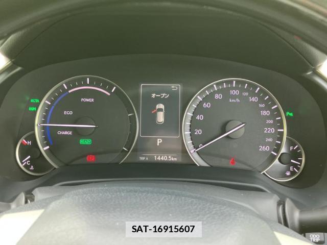 Lexus RX 2016-01 7821559-13