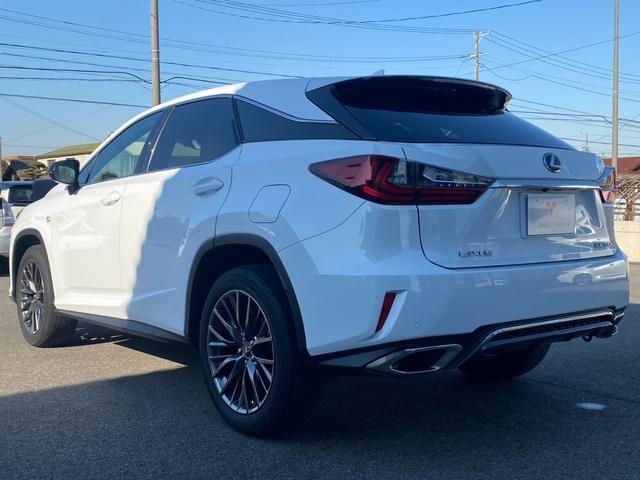 Lexus RX 2018-07 7822715-13