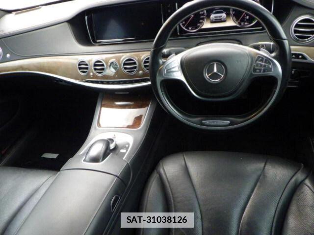 Mercedes Benz S-CLASS 2014-02 7814040-5