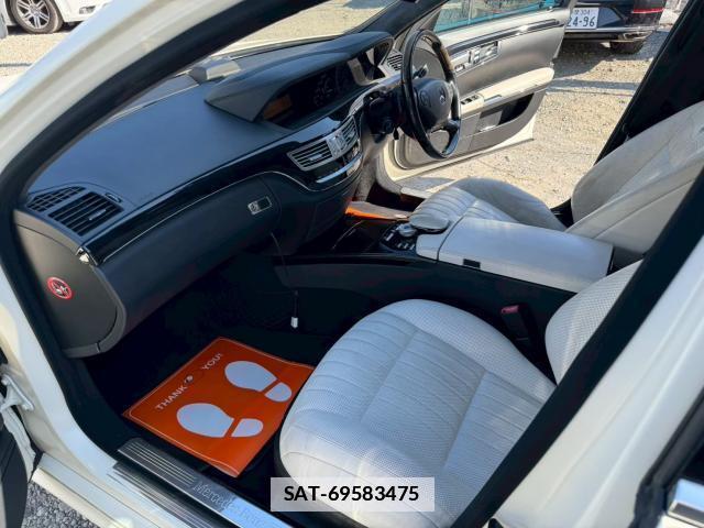 Mercedes Benz S-CLASS 2011-12 7818885-6