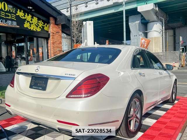 Mercedes Benz S-CLASS 2014-03 7820723-5