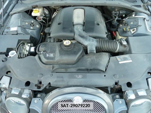 Jaguar S-TYPE 2004-07 7817530-17