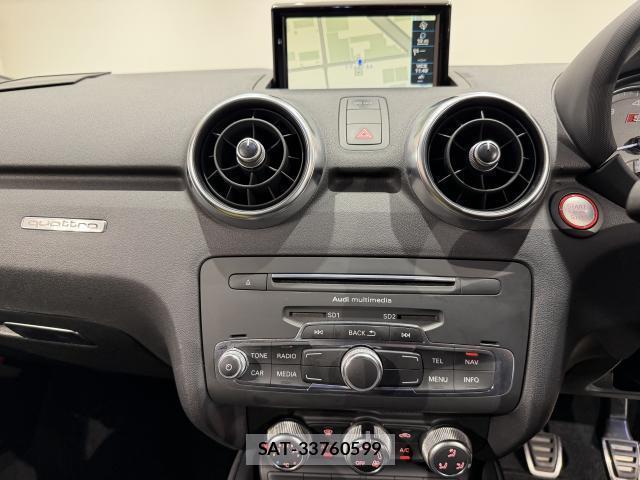 Audi S1 2015-02 7817732-7