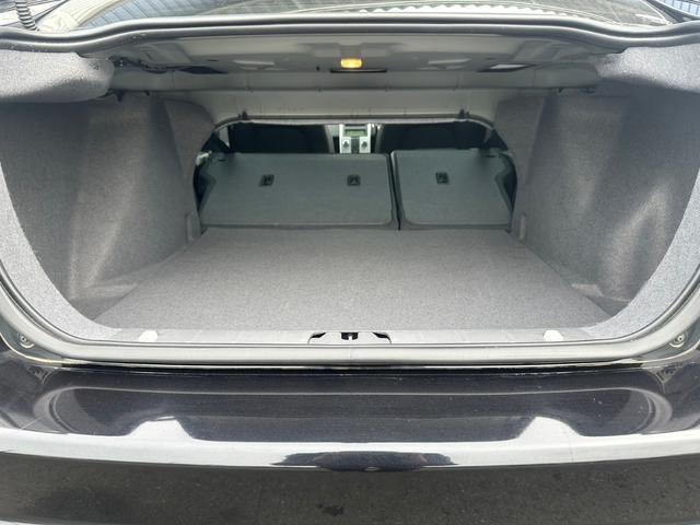Volvo S40 2011 7820856-13