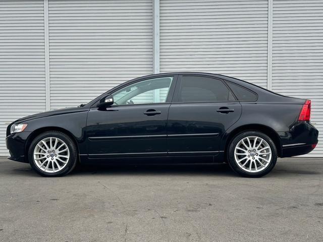 Volvo S40 2011 7820856-5