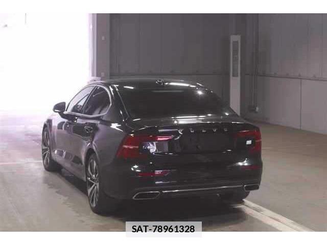 Volvo S60 2022-09 7811340-1