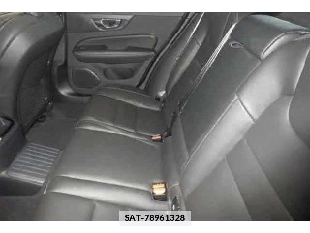 Volvo S60 2022-09 7811340-4