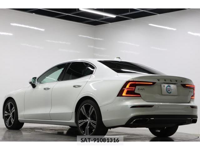 Volvo S60 2019-11 7813721-1