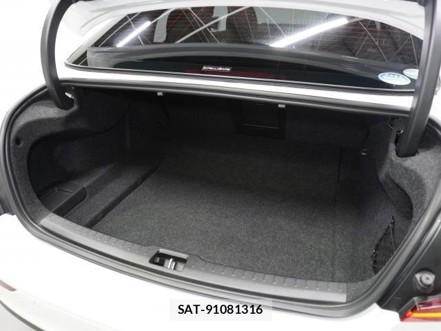 Volvo S60 2019-11 7813721-15