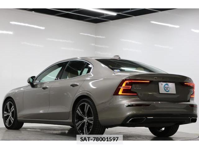 Volvo S60 2020-06 7813735-1