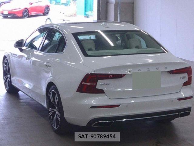 Volvo S60 2019-12 7816434-1