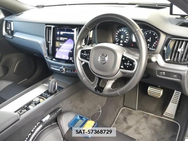 Volvo S60 2021-06 7816636-2