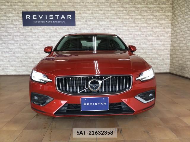 Volvo S60 2022-07 7817837-2