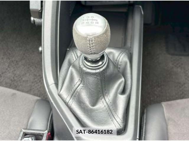 Honda S660 2021-11 7813386-14