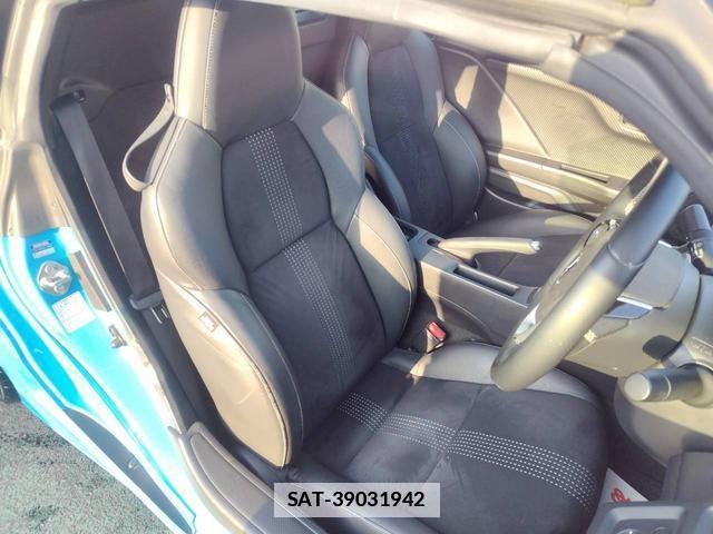 Honda S660 2015-12 7818494-10
