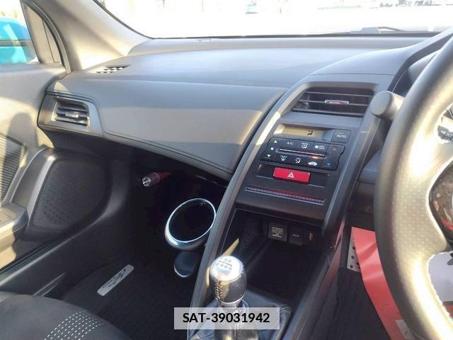 Honda S660 2015-12 7818494-12