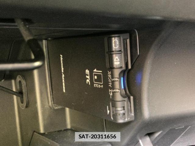 Honda S660 2019-10 7820931-16