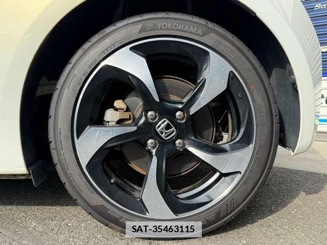 Honda S660 2015-12 7823143-11