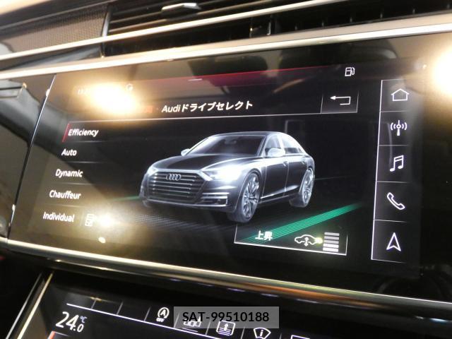 Audi S8 2020-11 7820219-13