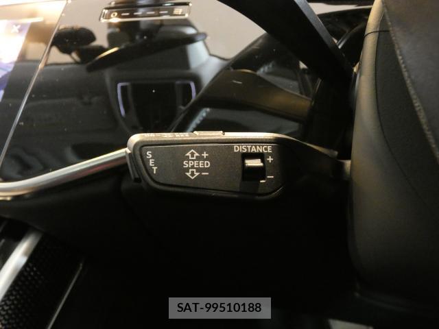 Audi S8 2020-11 7820219-16