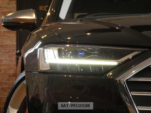 Audi S8 2020-11 7820219-2
