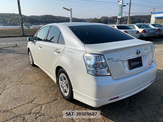 Toyota SAI 2010-10 7819692-1