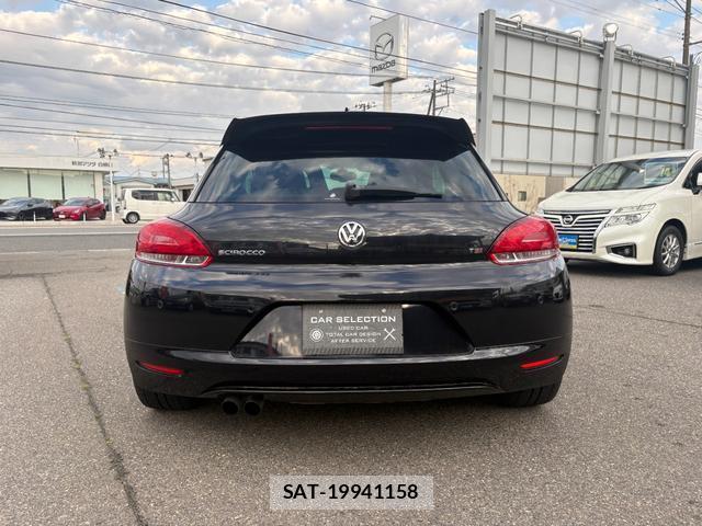 VolksWagen SCIROCCO 2010-02 7819131-3