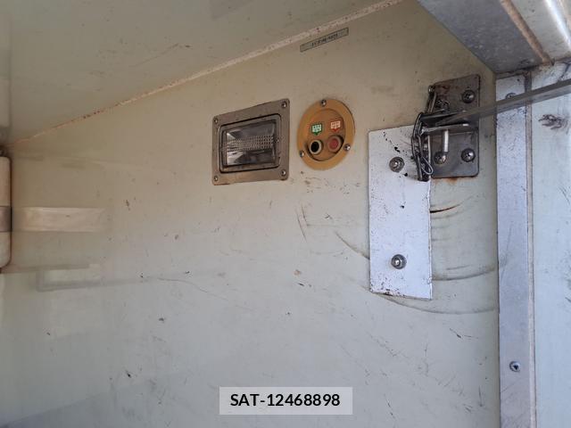 Mazda SCRUM TRUCK 2004-03 7816355-13