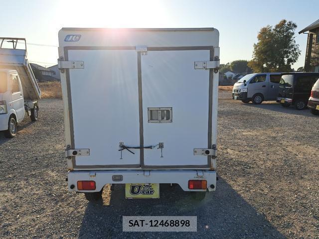 Mazda SCRUM TRUCK 2004-03 7816355-5