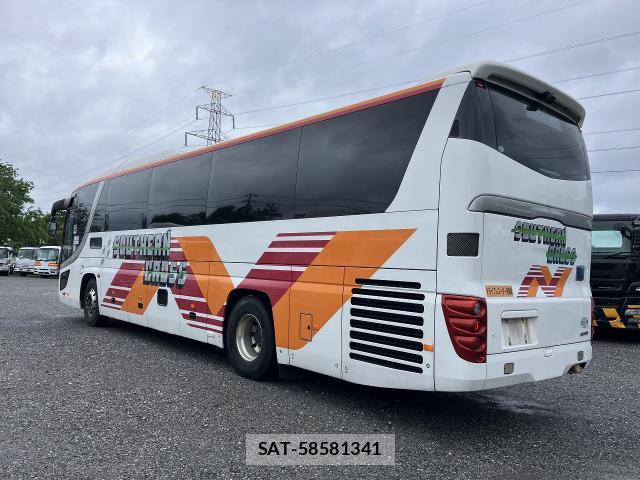 Hino Selega 2015-03 7817978-1