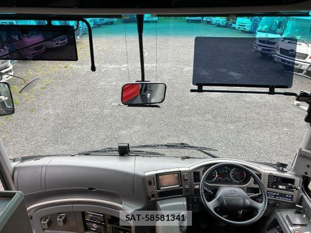 Hino Selega 2015-03 7817978-2