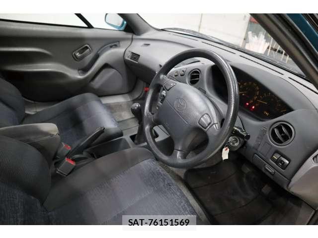 Toyota SERA 1995-10 7817002-2